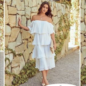 Rehearsal Tiered Plisse Midi Dress, Ivory